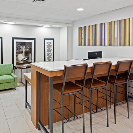 Holiday Inn Express - Atlanta-Kennesaw By Ihg Екстериор снимка