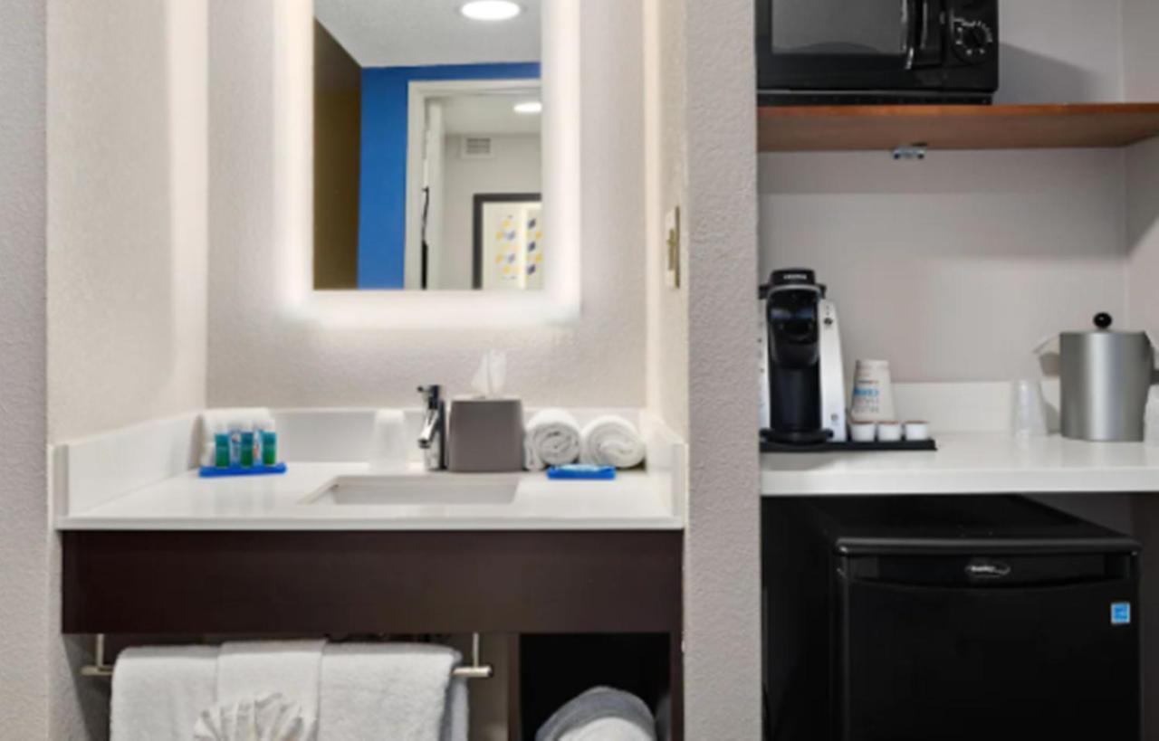Holiday Inn Express - Atlanta-Kennesaw By Ihg Екстериор снимка